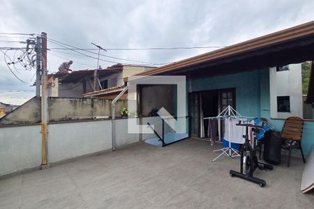 Sacada de casa para alugar com 6 quartos, 150m² em Parque Terra Nova Ii, São Bernardo do Campo