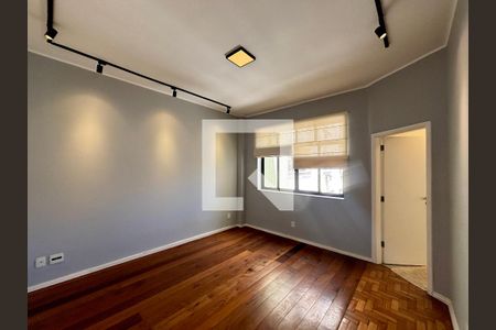 Sala de apartamento à venda com 3 quartos, 117m² em Copacabana, Rio de Janeiro