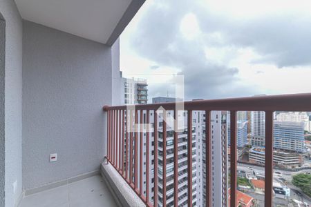 Varanda de kitnet/studio para alugar com 1 quarto, 25m² em Jardim das Acacias, São Paulo