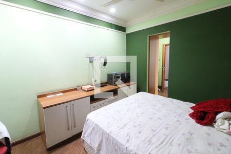 Suíte 1 de casa para alugar com 3 quartos, 350m² em São Pedro, Osasco