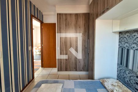 Quarto 1 de apartamento para alugar com 2 quartos, 54m² em Neves, São Gonçalo