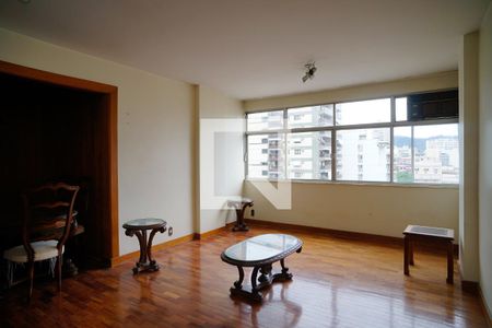 Sala de apartamento à venda com 3 quartos, 110m² em Icaraí, Niterói