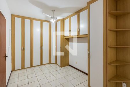 Suíte 1 de casa para alugar com 3 quartos, 198m² em Tijuca, Rio de Janeiro