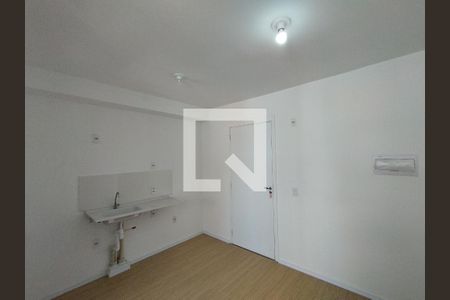 Cozinha - Torneira de apartamento para alugar com 1 quarto, 64m² em Vila Santo Estefano, São Paulo