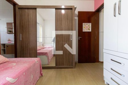 Quarto 1 de casa para alugar com 2 quartos, 85m² em Jardim Ponte Rasa, São Paulo
