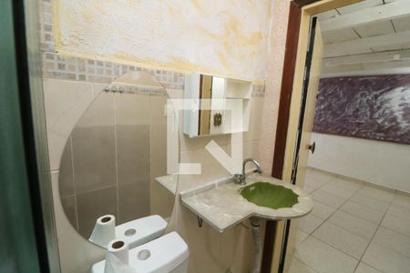 Banheiro de kitnet/studio para alugar com 1 quarto, 35m² em Chácara Belenzinho, São Paulo