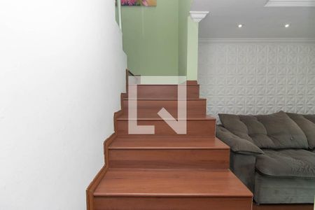 Escada de casa à venda com 4 quartos, 284m² em Vila Paulistana, São Paulo