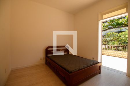 Quarto 2 de apartamento para alugar com 1 quarto, 66m² em Grajaú, Rio de Janeiro