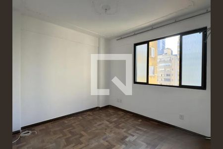 Quarto de apartamento à venda com 2 quartos, 77m² em Centro Histórico, Porto Alegre