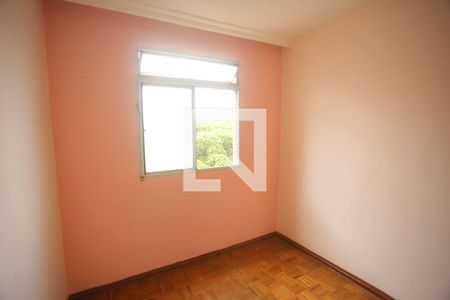 Quarto de apartamento para alugar com 2 quartos, 66m² em Nova Gameleira, Belo Horizonte