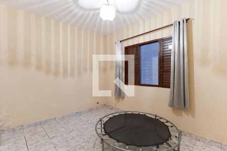 Quarto 1 de casa para alugar com 2 quartos, 70m² em Jardim Ondina, São Paulo