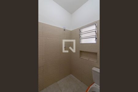 Banheiro  de casa de condomínio para alugar com 1 quarto, 28m² em Cabuçu, Guarulhos