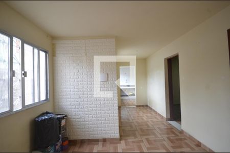 Sala de apartamento para alugar com 2 quartos, 60m² em Bento Ribeiro, Rio de Janeiro