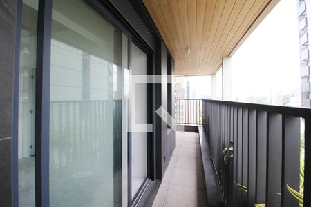 Varanda de apartamento à venda com 2 quartos, 80m² em Itaim Bibi, São Paulo