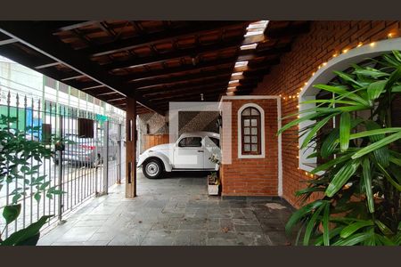 Casa à venda com 6 quartos, 247m² em Piqueri, São Paulo