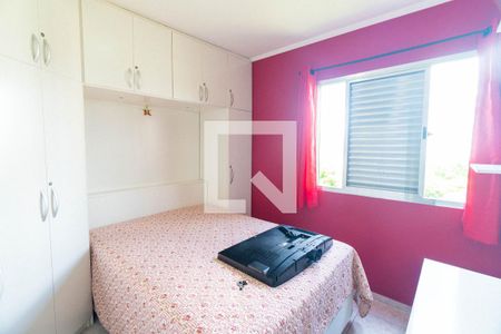 Quarto 2 de apartamento para alugar com 2 quartos, 60m² em Vila Guarani, São Paulo