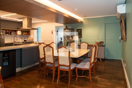 Apartamento à venda com 3 quartos, 130m² em Bela Vista, São Paulo