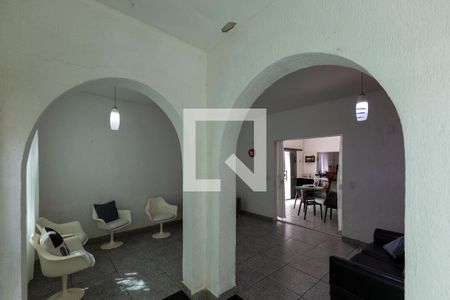 Sala de TV de casa para alugar com 4 quartos, 220m² em Vila do Ouro, Nova Lima