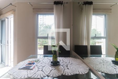 Sala de apartamento para alugar com 2 quartos, 55m² em Loteamento Mogilar, Mogi das Cruzes