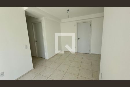 Sala de apartamento à venda com 2 quartos, 54m² em Barra Olímpica, Rio de Janeiro