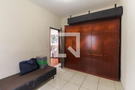 Quarto 1 Casa 1 de casa para alugar com 6 quartos, 180m² em Cidade Nitro Química, São Paulo