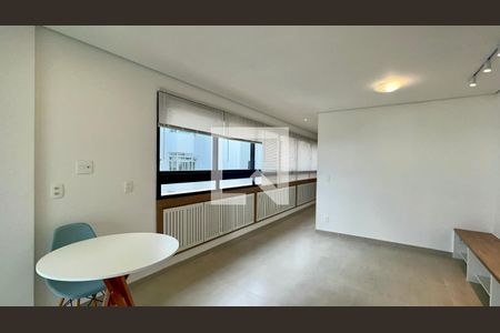 Sala de apartamento para alugar com 1 quarto, 60m² em Pinheiros, São Paulo