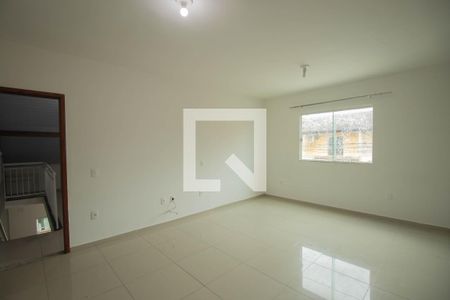 Suíte 1 de casa de condomínio para alugar com 3 quartos, 200m² em Galo Branco, São Gonçalo