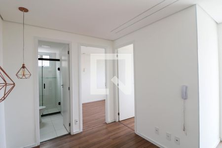 Sala / Cozinha de apartamento para alugar com 2 quartos, 35m² em Jardim Sao Luiz, São Paulo