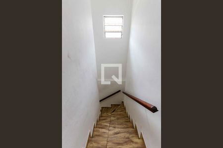 Escadas de casa à venda com 3 quartos, 140m² em Jardim Sarah, São Paulo