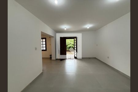 Casa para alugar com 4 quartos, 250m² em Alípio de Melo, Belo Horizonte