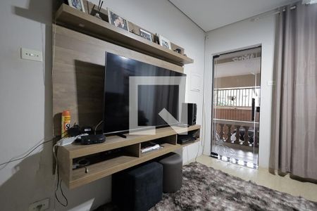 Sala de casa para alugar com 2 quartos, 132m² em Jardim Utinga, Santo André
