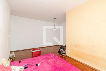 Sala de apartamento para alugar com 3 quartos, 65m² em Jardim Neide, São Paulo