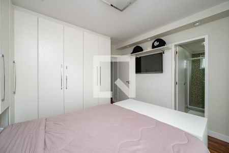 Suíte de apartamento à venda com 3 quartos, 102m² em Vila Guarani (zona Sul), São Paulo