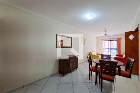 Sala de apartamento para alugar com 2 quartos, 90m² em Guilhermina, Praia Grande