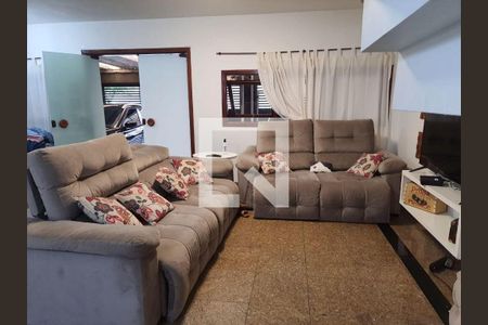 Casa à venda com 4 quartos, 269m² em Conjunto Residencial Brasilia, São Bernardo do Campo