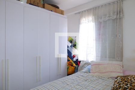 Quarto 1 de apartamento para alugar com 2 quartos, 45m² em Itaquera, São Paulo