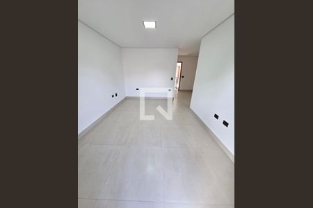 Casa à venda com 3 quartos, 155m² em Parque das Nações, Santo André