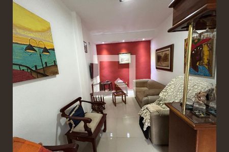 Sala de casa para alugar com 3 quartos, 220m² em Praça Seca, Rio de Janeiro