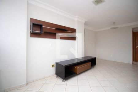 Sala de apartamento para alugar com 3 quartos, 84m² em Q 204, Brasília
