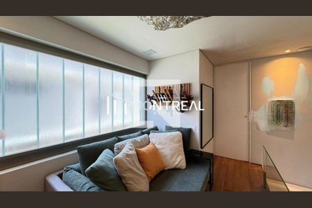 Casa à venda com 2 quartos, 250m² em Vila Nova Conceição, São Paulo