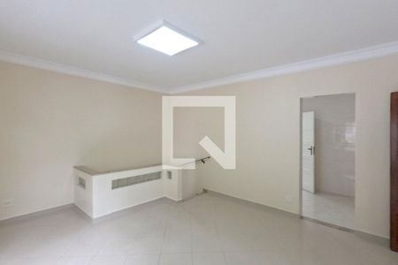 Sala - 1º Piso de casa para alugar com 2 quartos, 80m² em Embaré, Santos