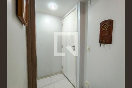 Entrada de apartamento para alugar com 2 quartos, 70m² em Rio Comprido, Rio de Janeiro