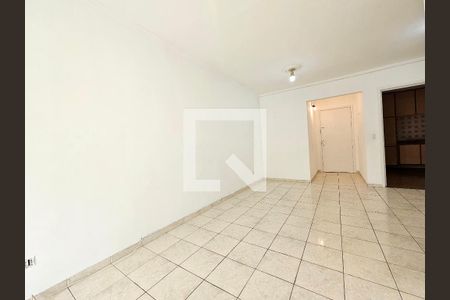 Sala de apartamento para alugar com 3 quartos, 90m² em Jardim Sandra, São Paulo