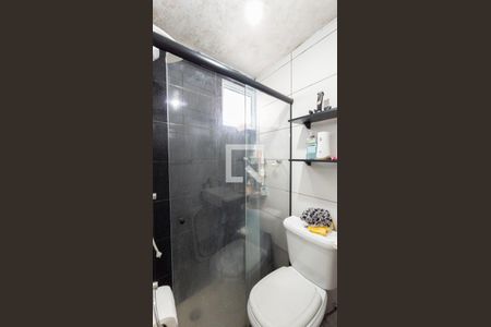 Banheiro de casa à venda com 4 quartos, 100m² em Jardim Padreira I, Osasco