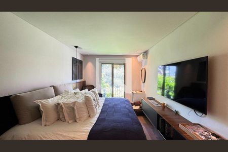 Casa à venda com 2 quartos, 250m² em Vila Nova Conceição, São Paulo