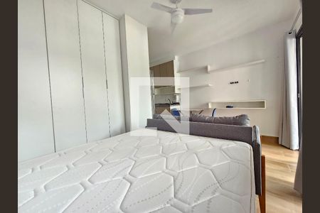 Sala/Quarto de kitnet/studio à venda com 1 quarto, 25m² em Campo Belo, São Paulo