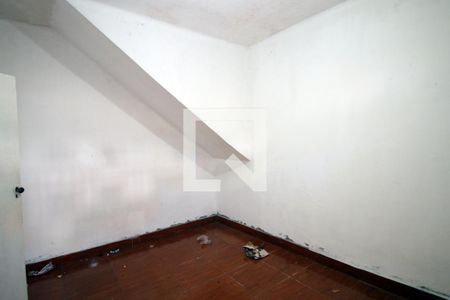 Quarto 1 de casa para alugar com 2 quartos, 42m² em Brás de Pina, Rio de Janeiro