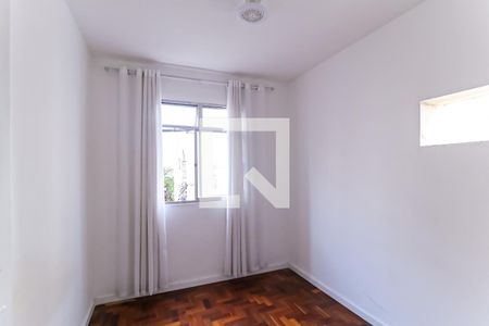 Quarto  de apartamento para alugar com 2 quartos, 56m² em Todos Os Santos, Rio de Janeiro