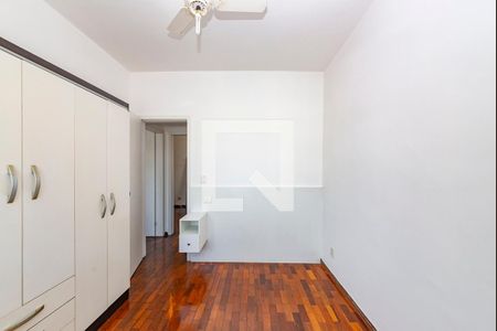 Quarto 2 de apartamento para alugar com 2 quartos, 57m² em Nova Suíça, Belo Horizonte