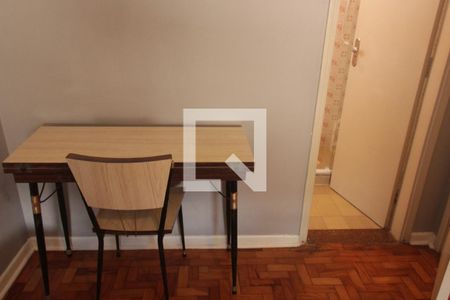 Suíte de apartamento para alugar com 2 quartos, 90m² em Embaré, Santos